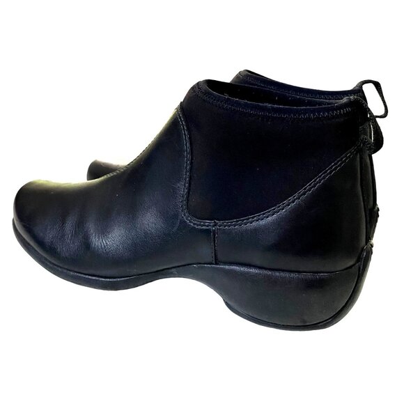 Merrell Black Ankle Boots - Picture 2 of 9